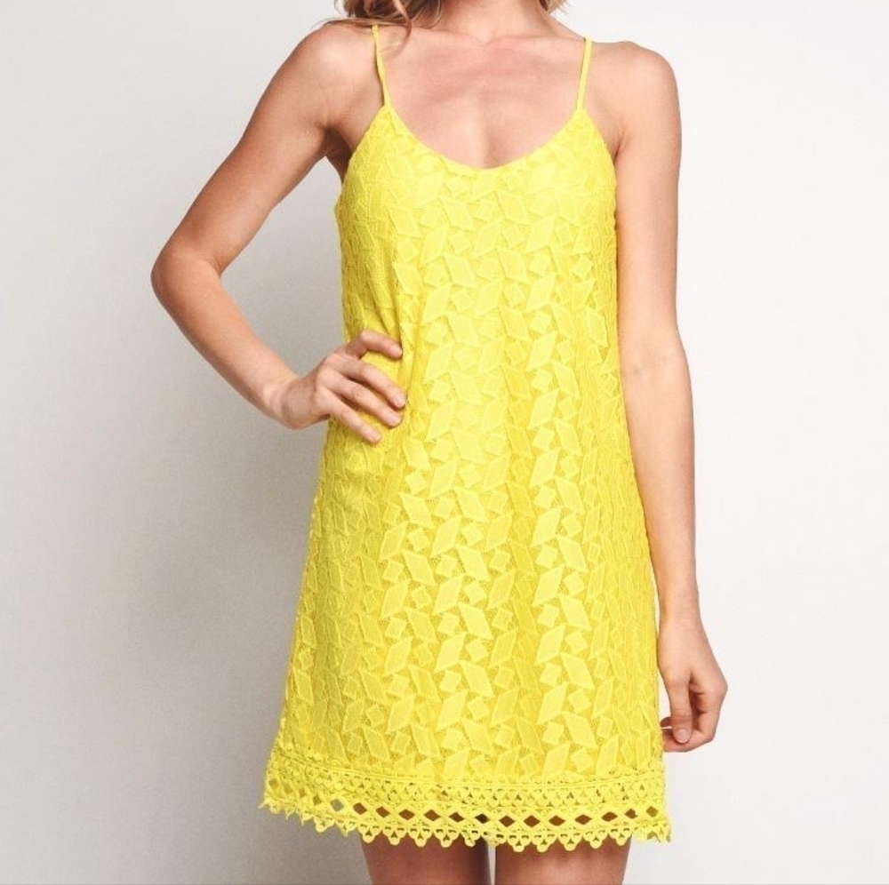 Jack by BB Dakota Jemma Mini Lace Dress M Yellow